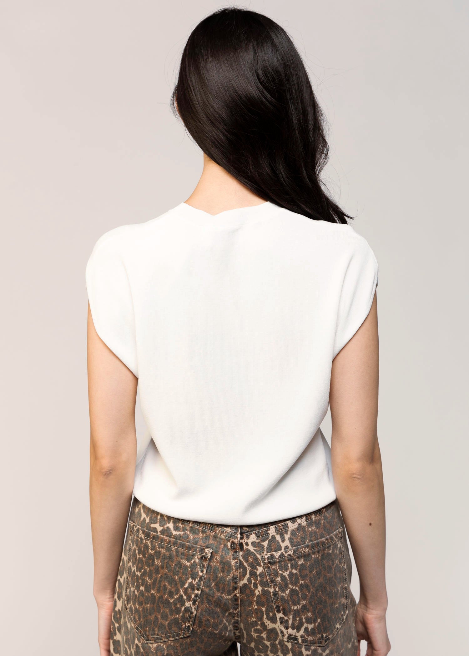 swatch_White cap sleeve sweater
