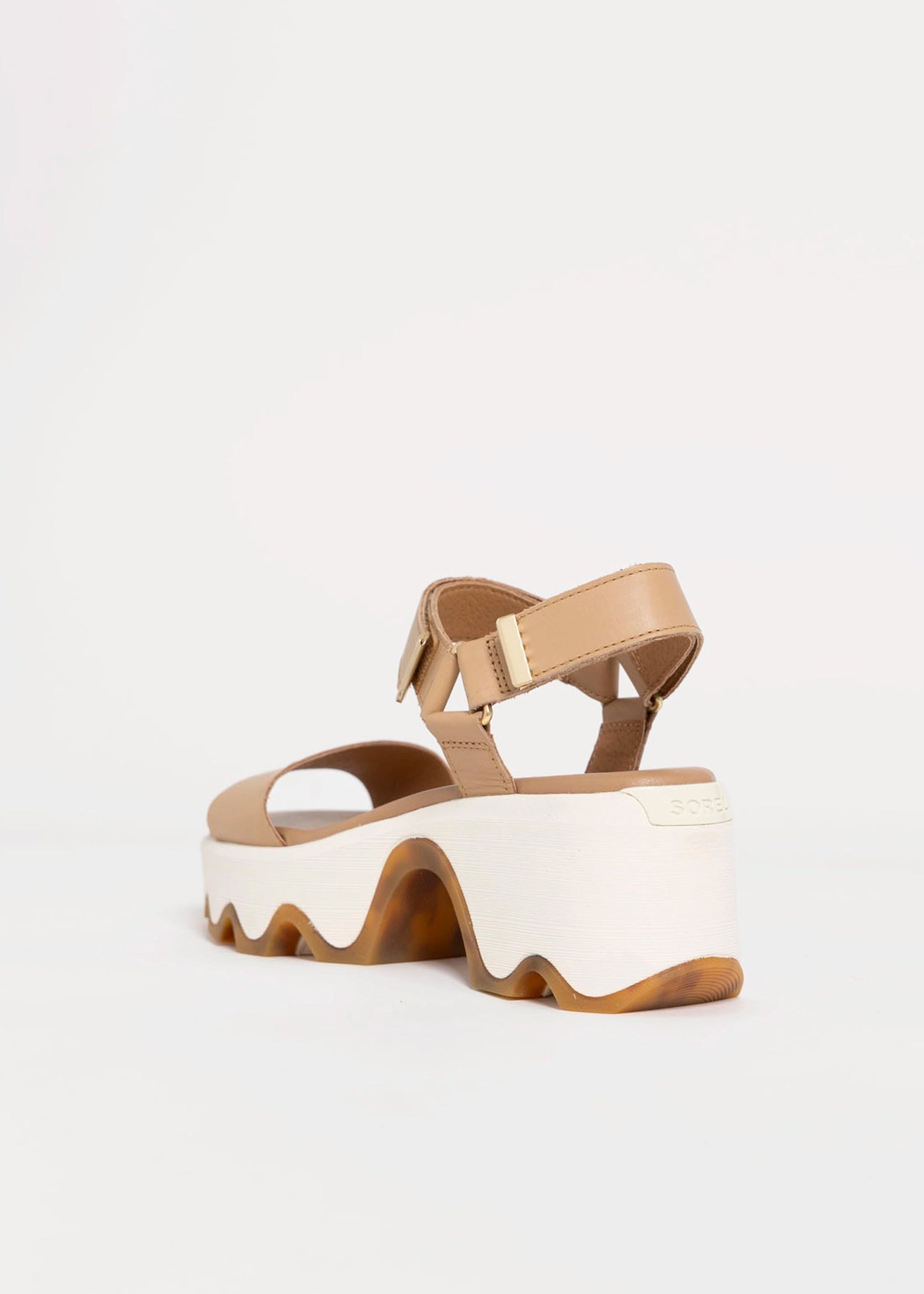 swatch_Beige sorel kinetic aura sandals