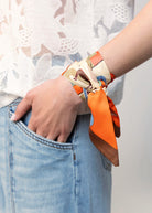 swatch_Horses twilly scarf