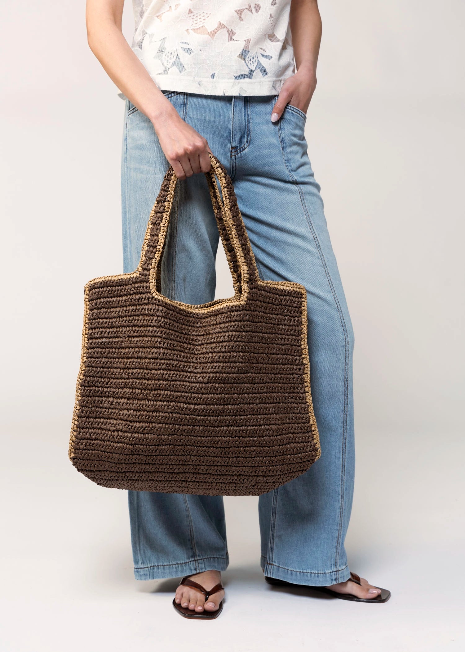 swatch_Chocolate urban expressions enid straw tote