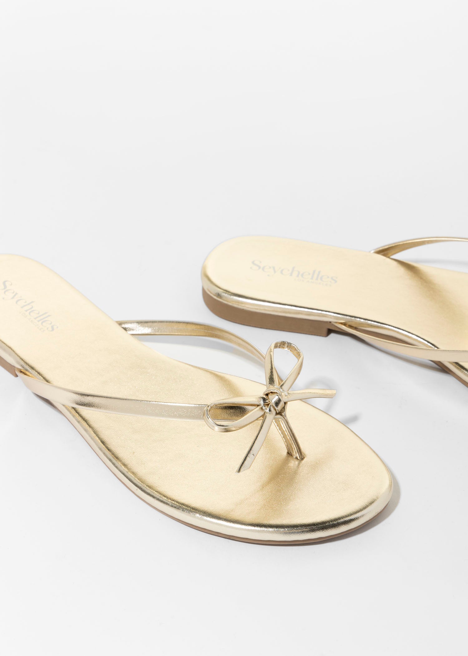 swatch_gold wishlist flip flop flat sandals