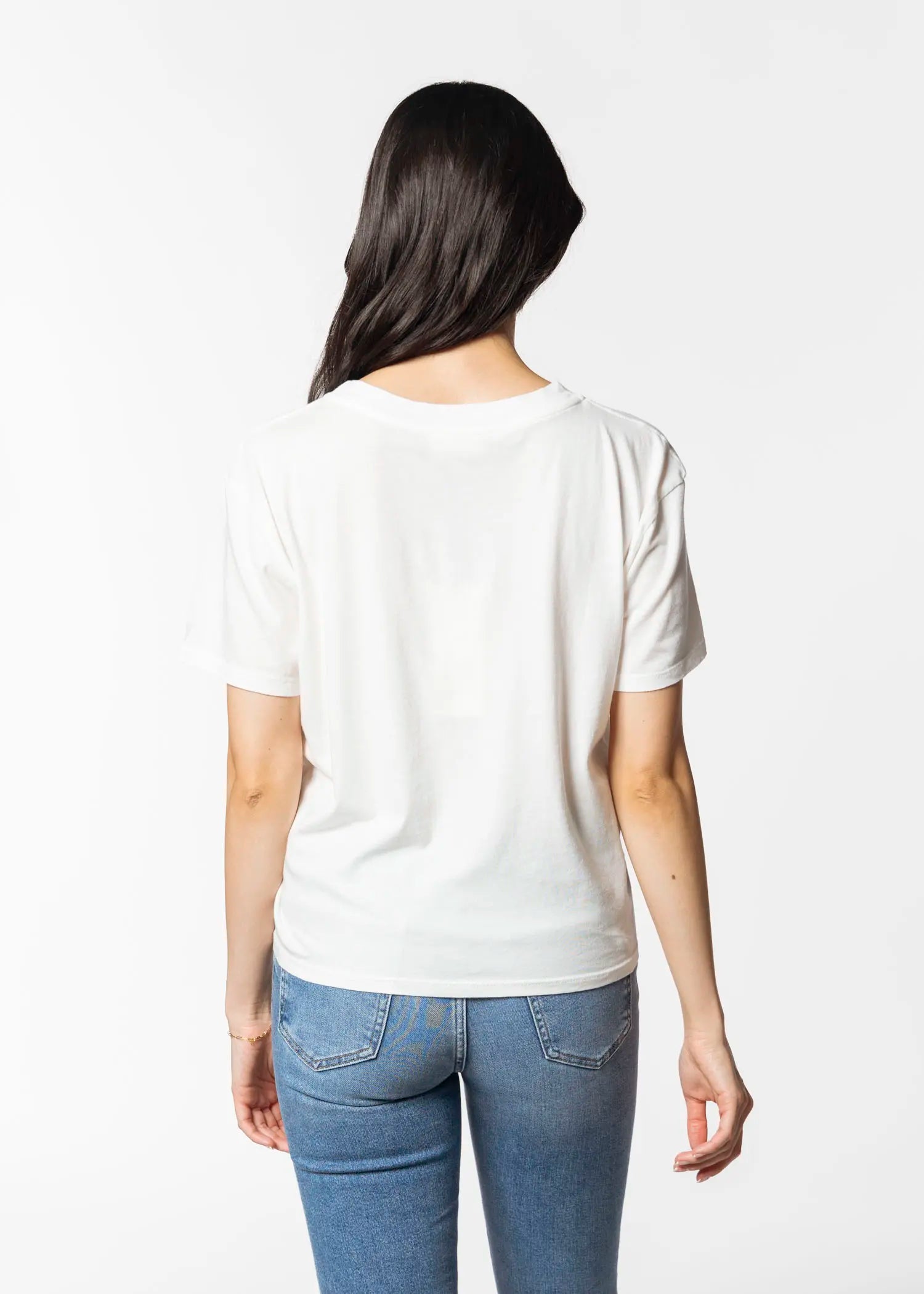 swatch_white organic cotton tee apparel