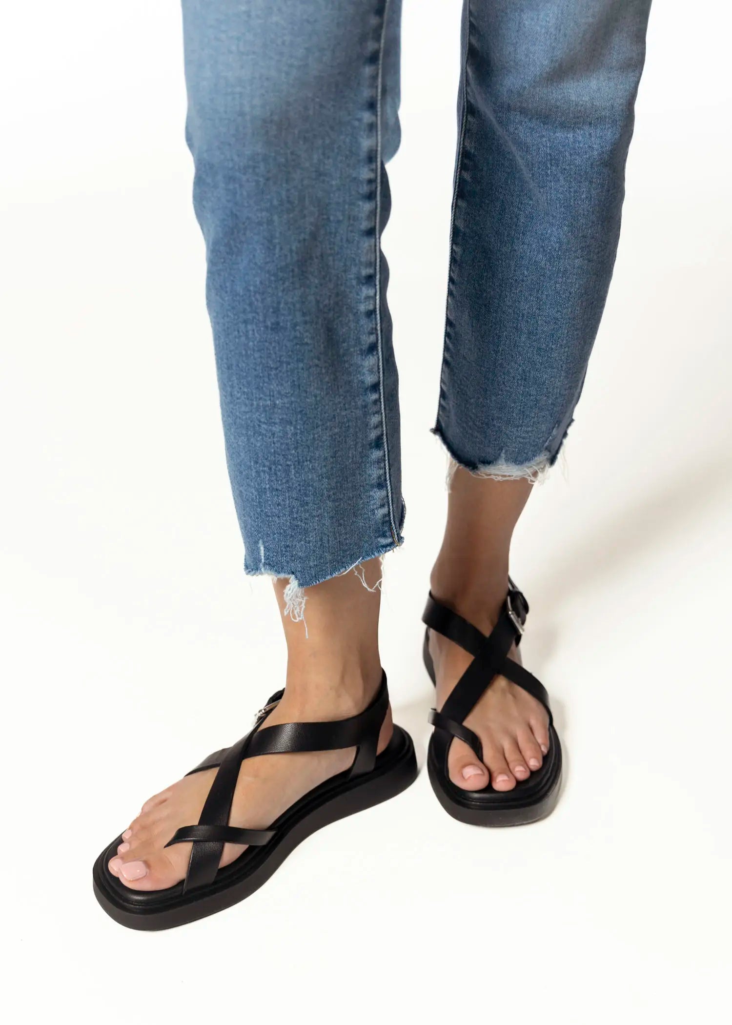 swatch_black connie platform sandal platform sandals