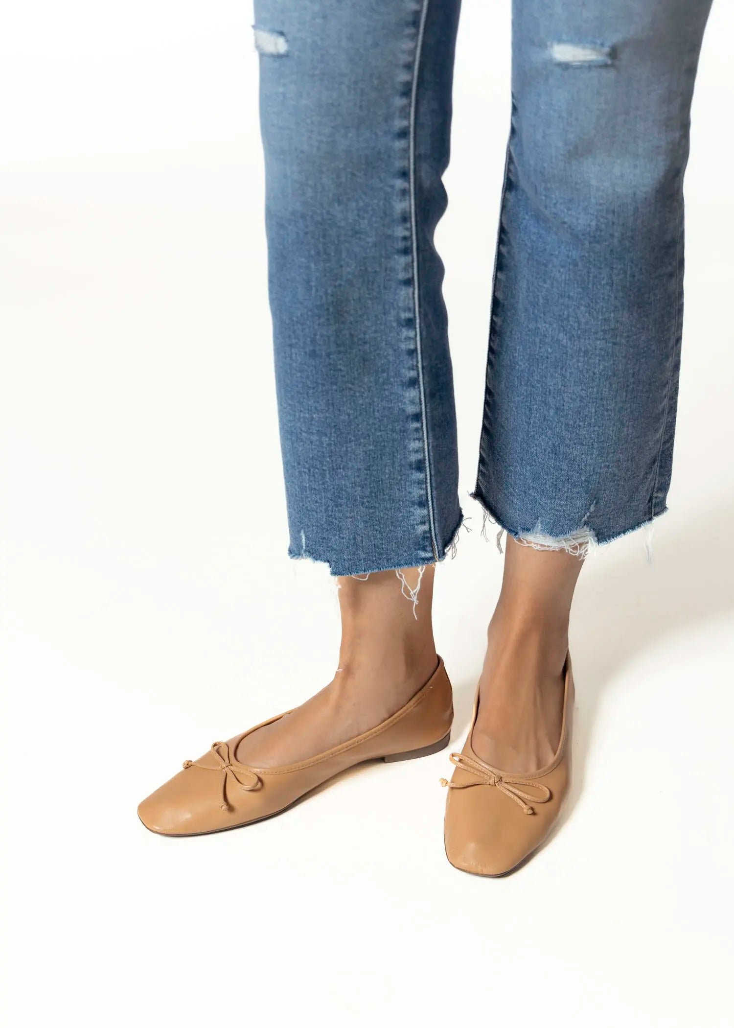 swatch_beige leather arissa ballet flat ballet flats