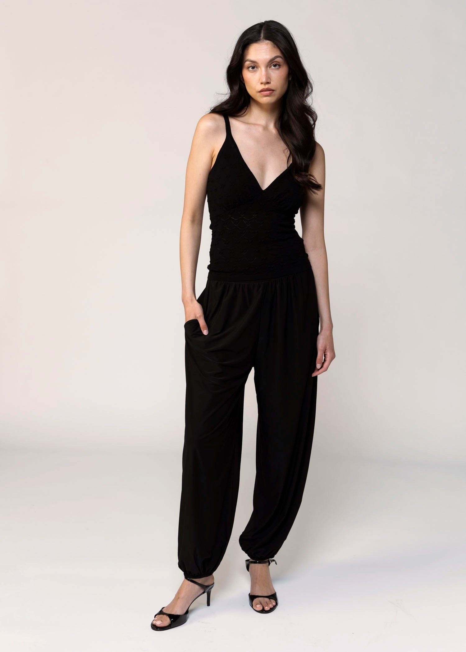 swatch_Black heartloom maxwell knit tank