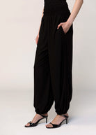 swatch_Black balloon pants