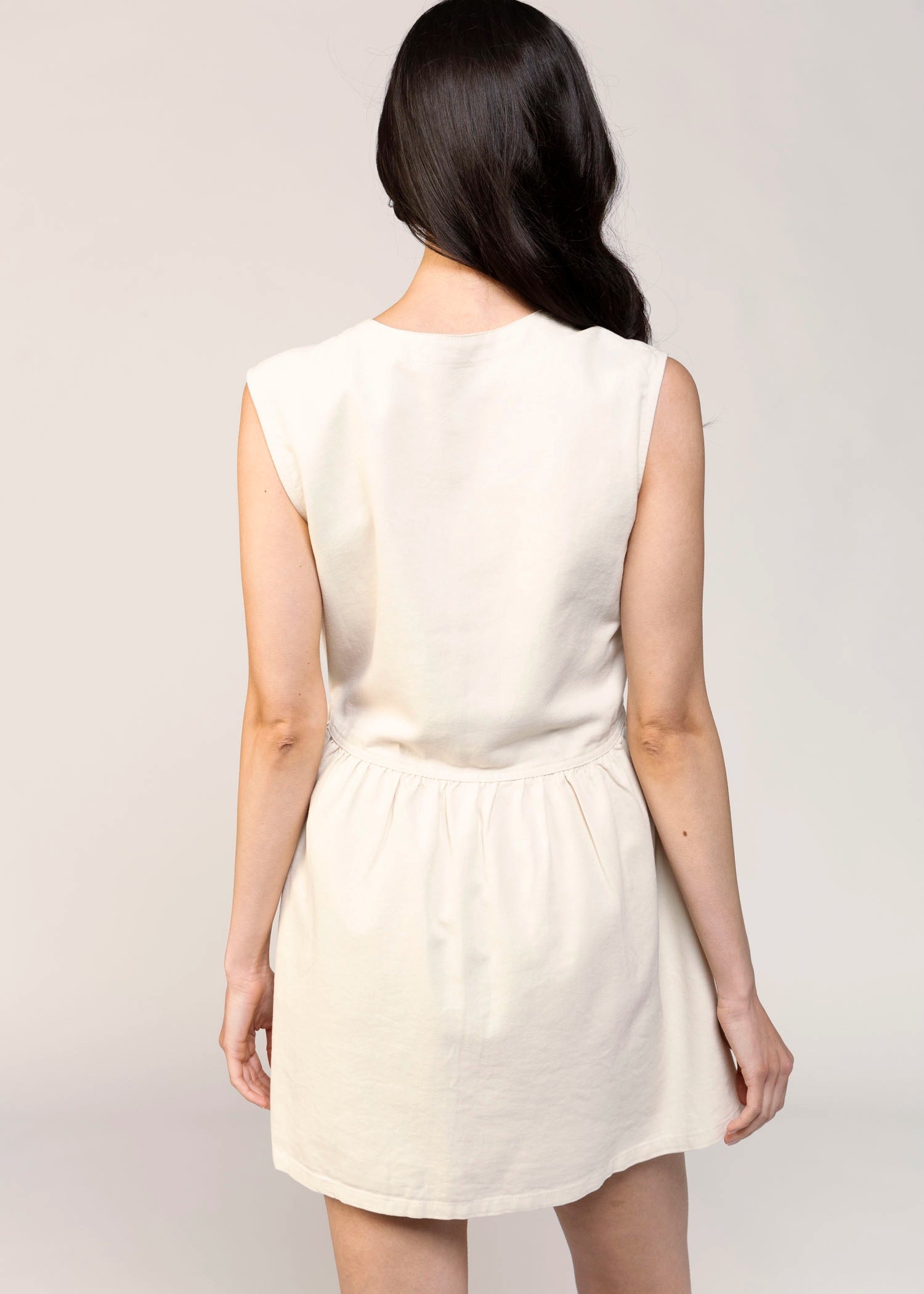 swatch_Ecru heartloom moriesette dress