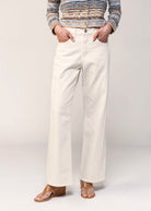 swatch_Ecru high rise barrel jean