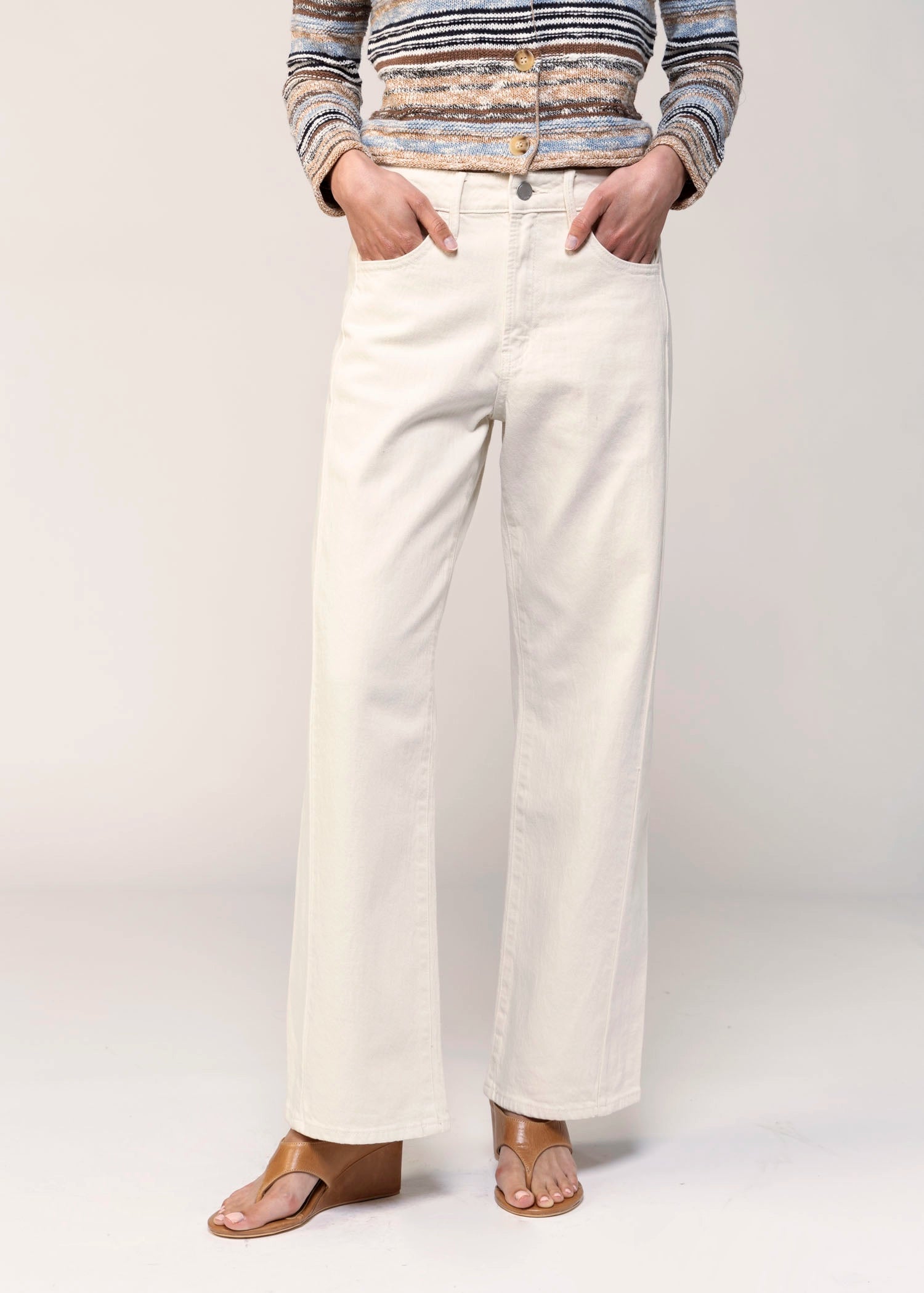 swatch_Ecru high rise barrel jean