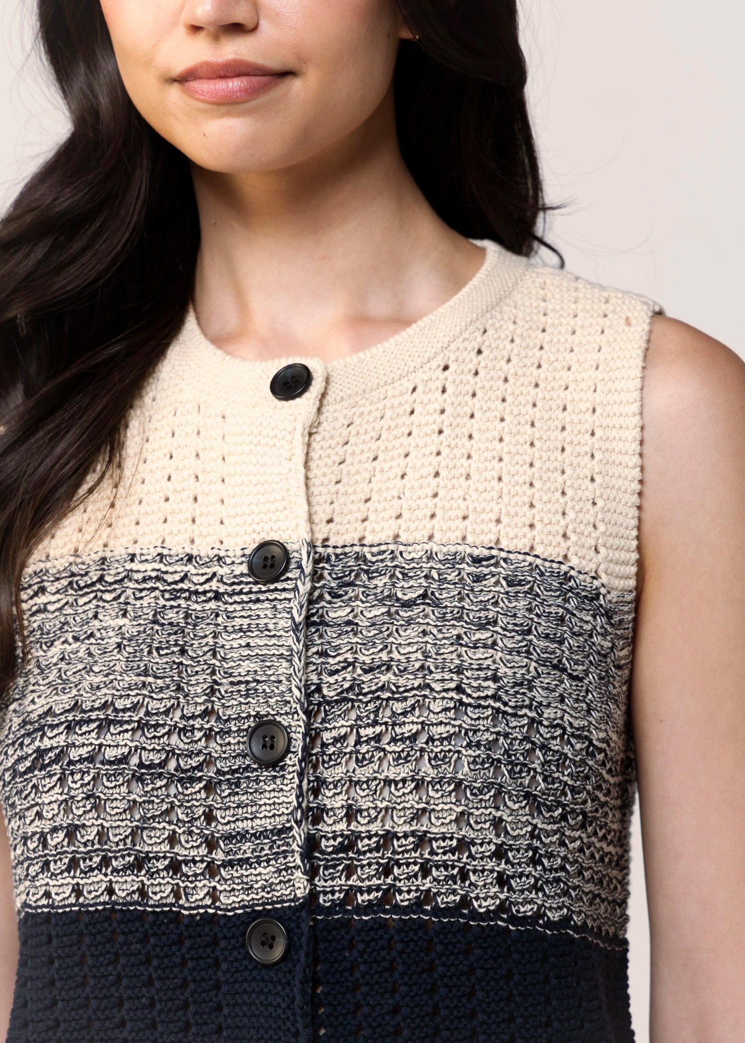 swatch_Flax/Navy central park west jacey gradient vest