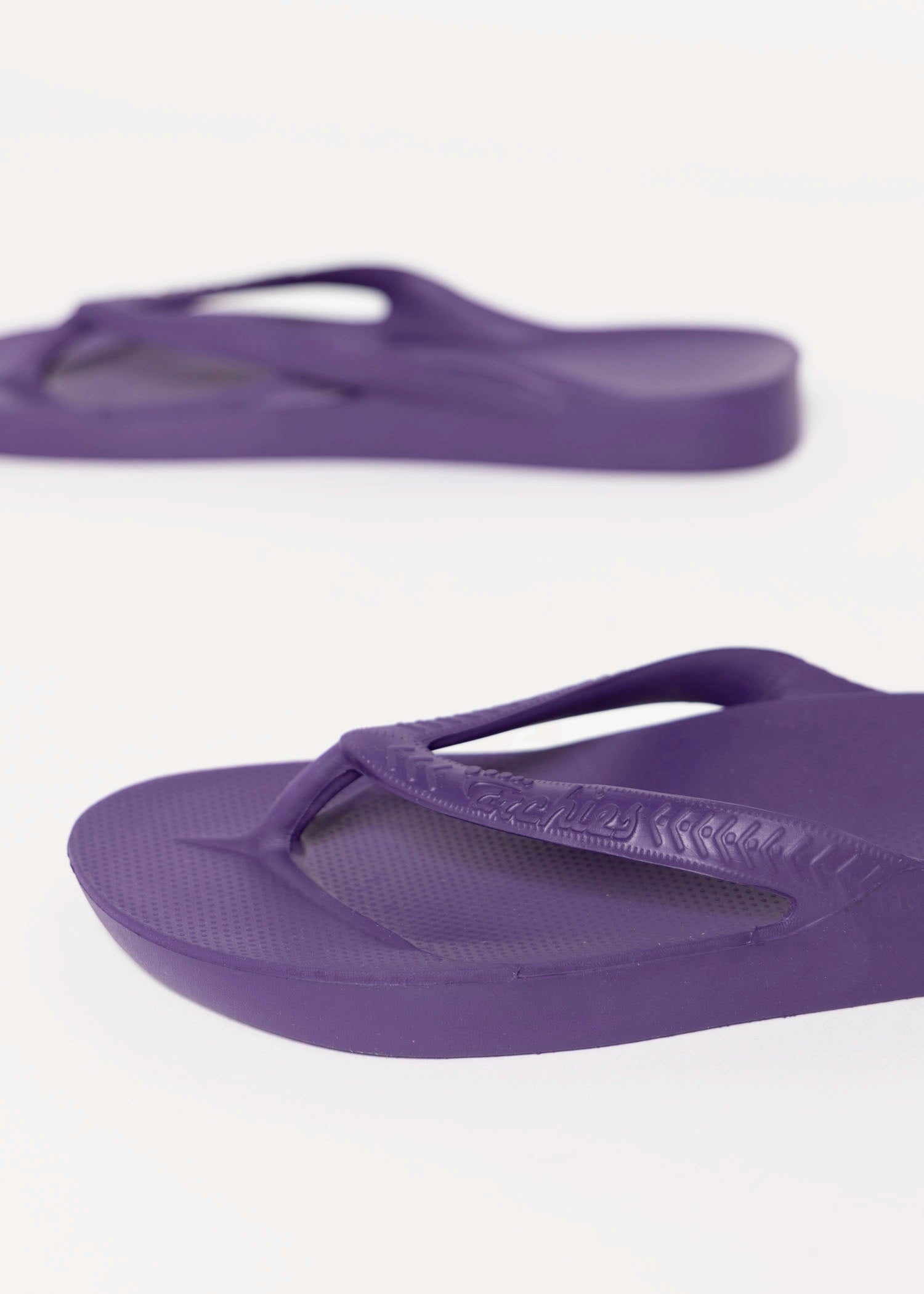 swatch_Acai arch support flip flop flat sandals
