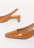 swatch_Camel Leather l'idea slingback pump