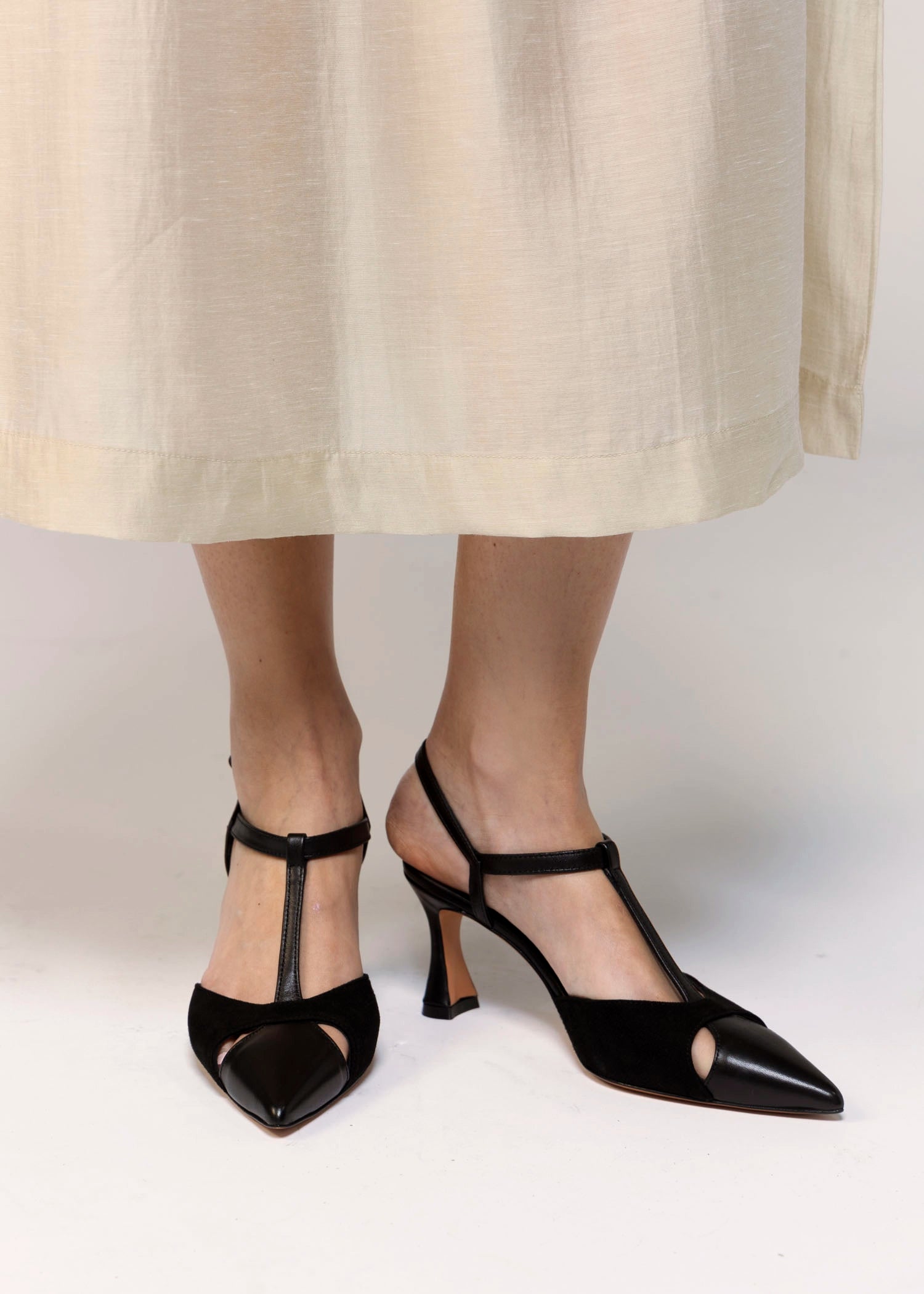 swatch_Black/Black l'idea pia leather pump