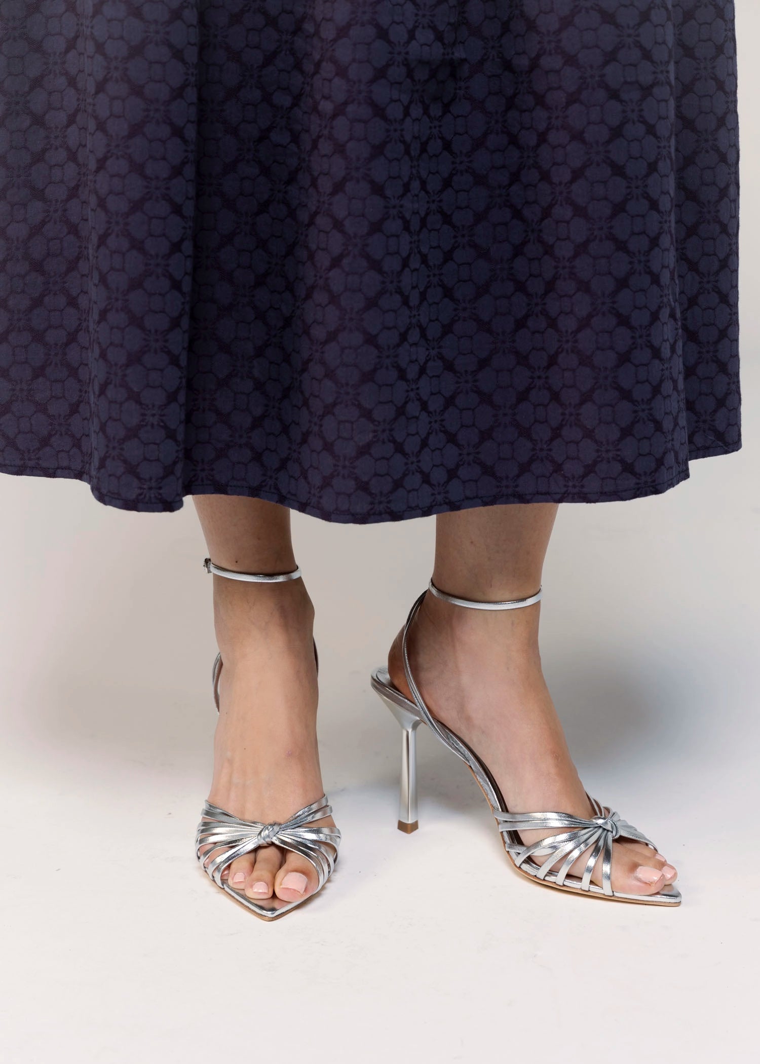 swatch_Silver Leather tony bianco maxos heeled sandal