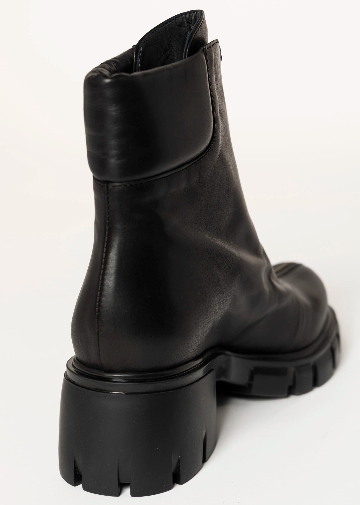 swatch_black_leather /7065