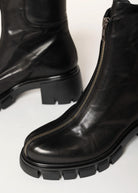 swatch_black_leather /7065