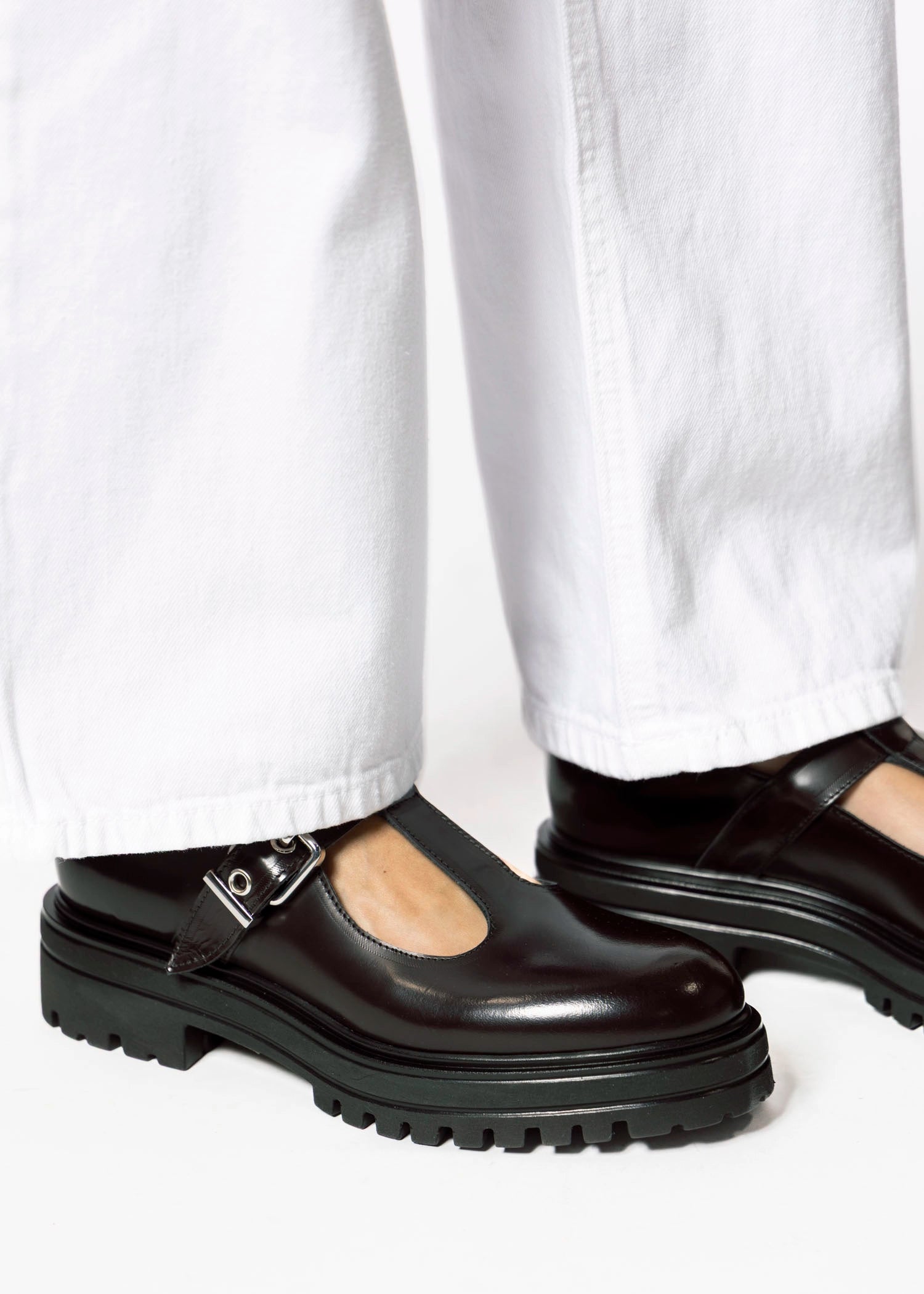 swatch_Wine leather lug sole mary jane