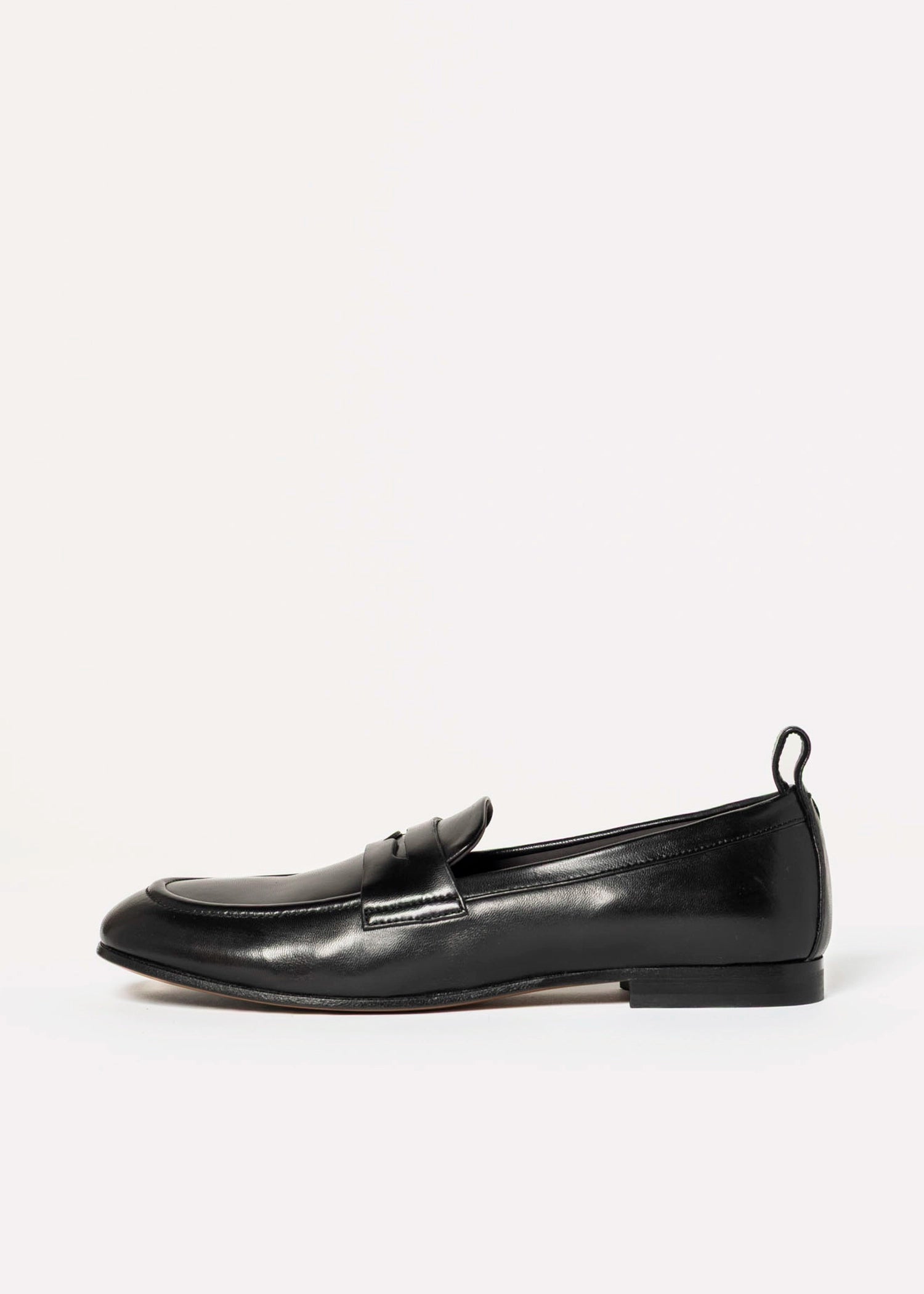 swatch_Black leather loafer