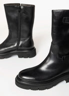 swatch_Black Leather moto boot