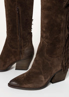 swatch_Chocolate Suede western boot