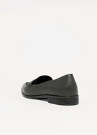 swatch_Moss Leather l'idea pointed toe leather flat