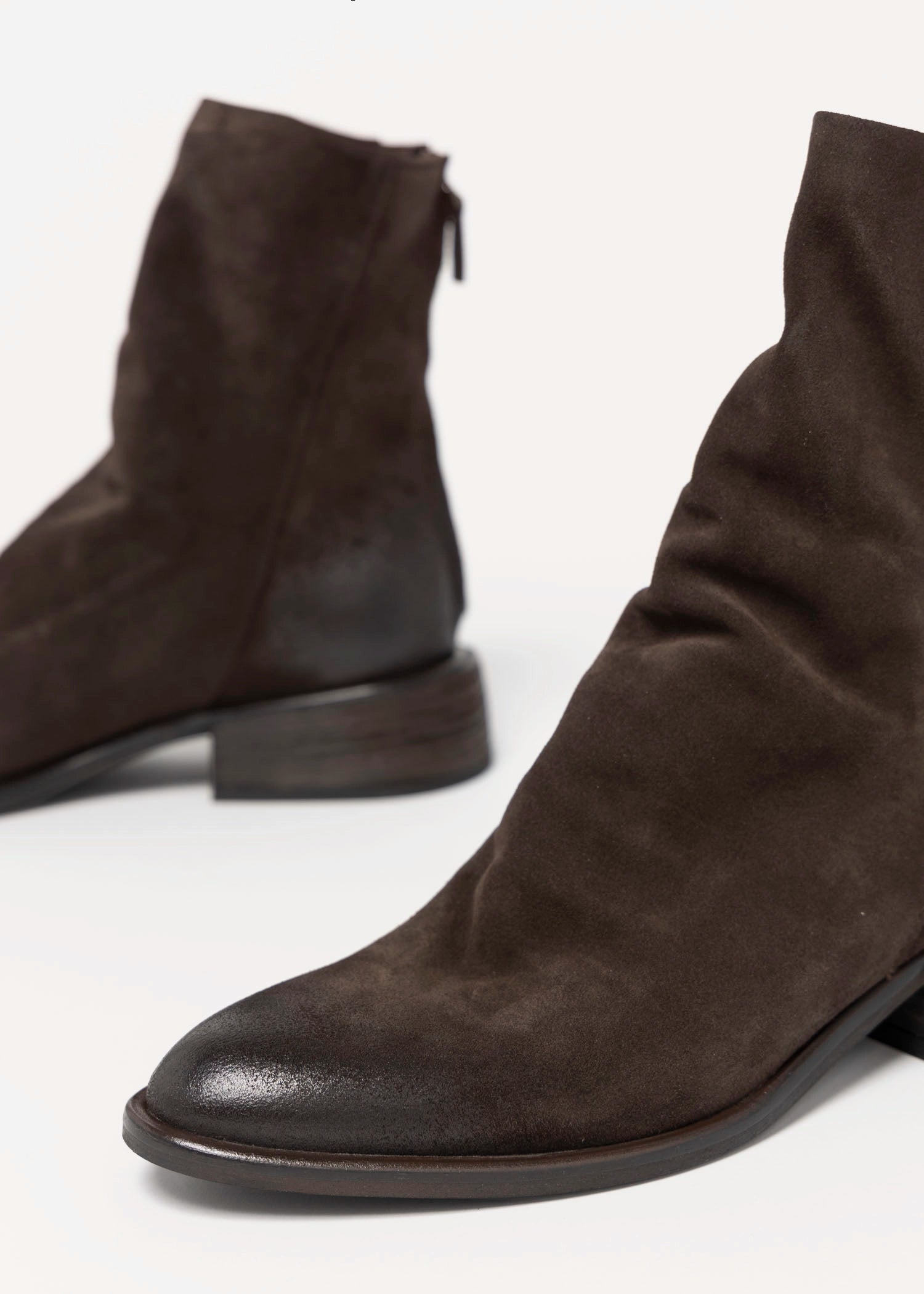 swatch_Chocolate Suede l'idea ruched ankle boot