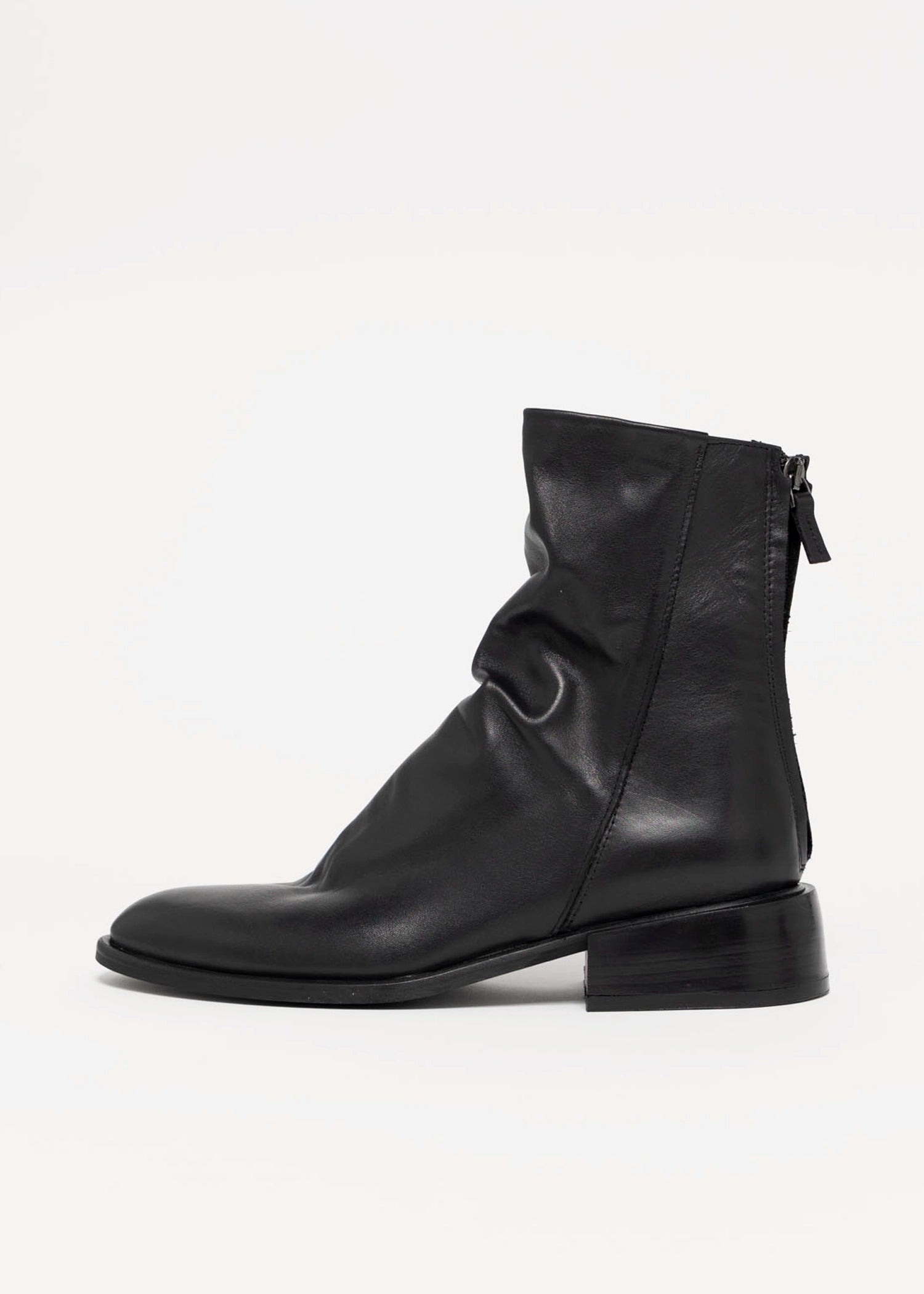 swatch_Black Leather l'idea ruched ankle boot