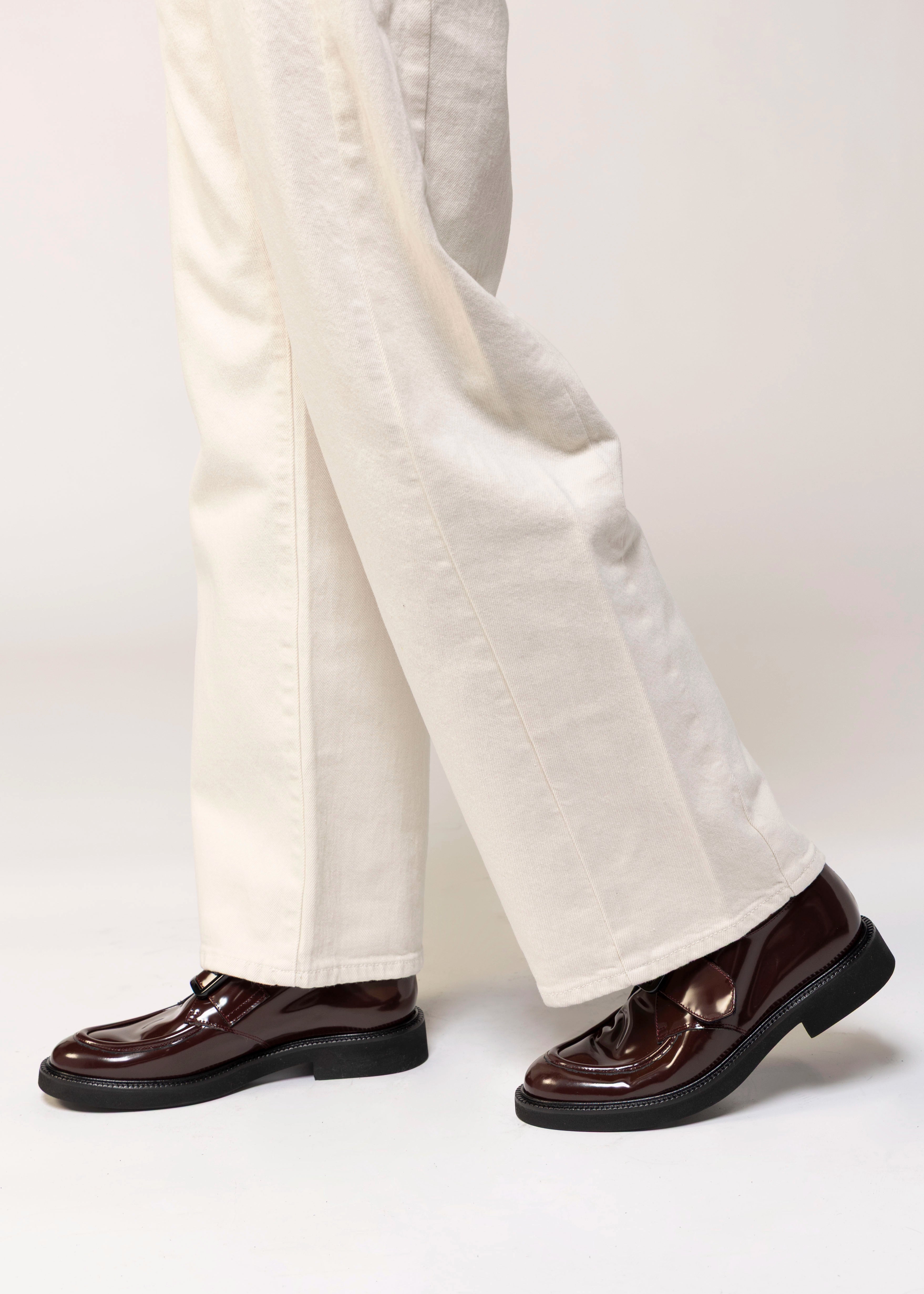 swatch_Bordo Leather l'idea single buckle loafer