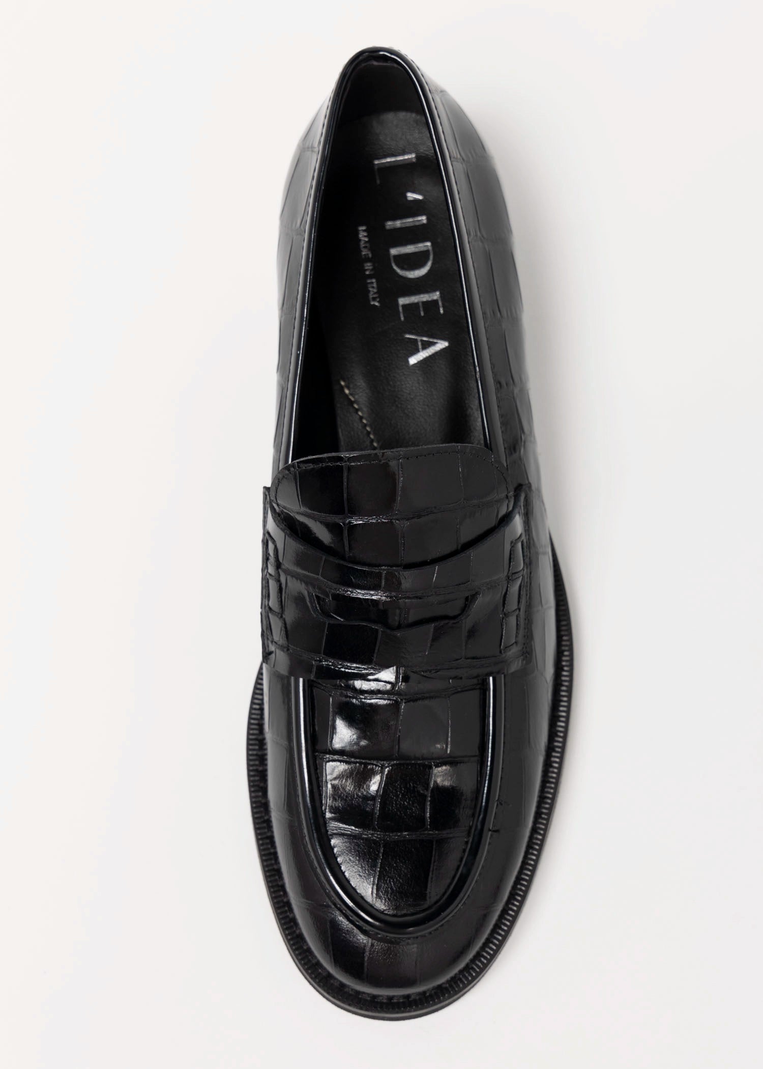 swatch_Black Croco l'idea heeled croc loafer