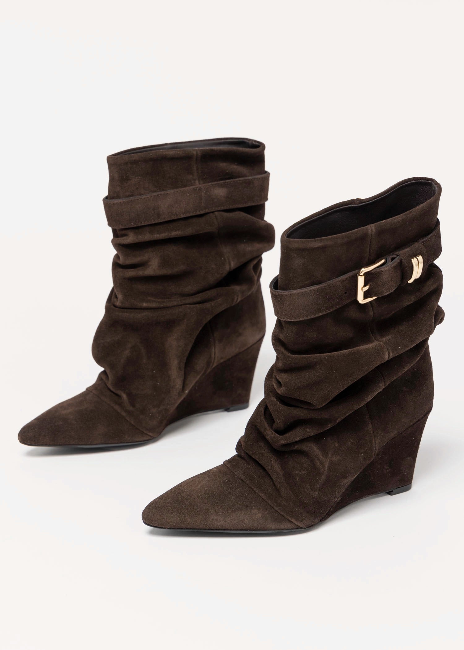 swatch_Chocolate Suede l'idea tess wedge boot
