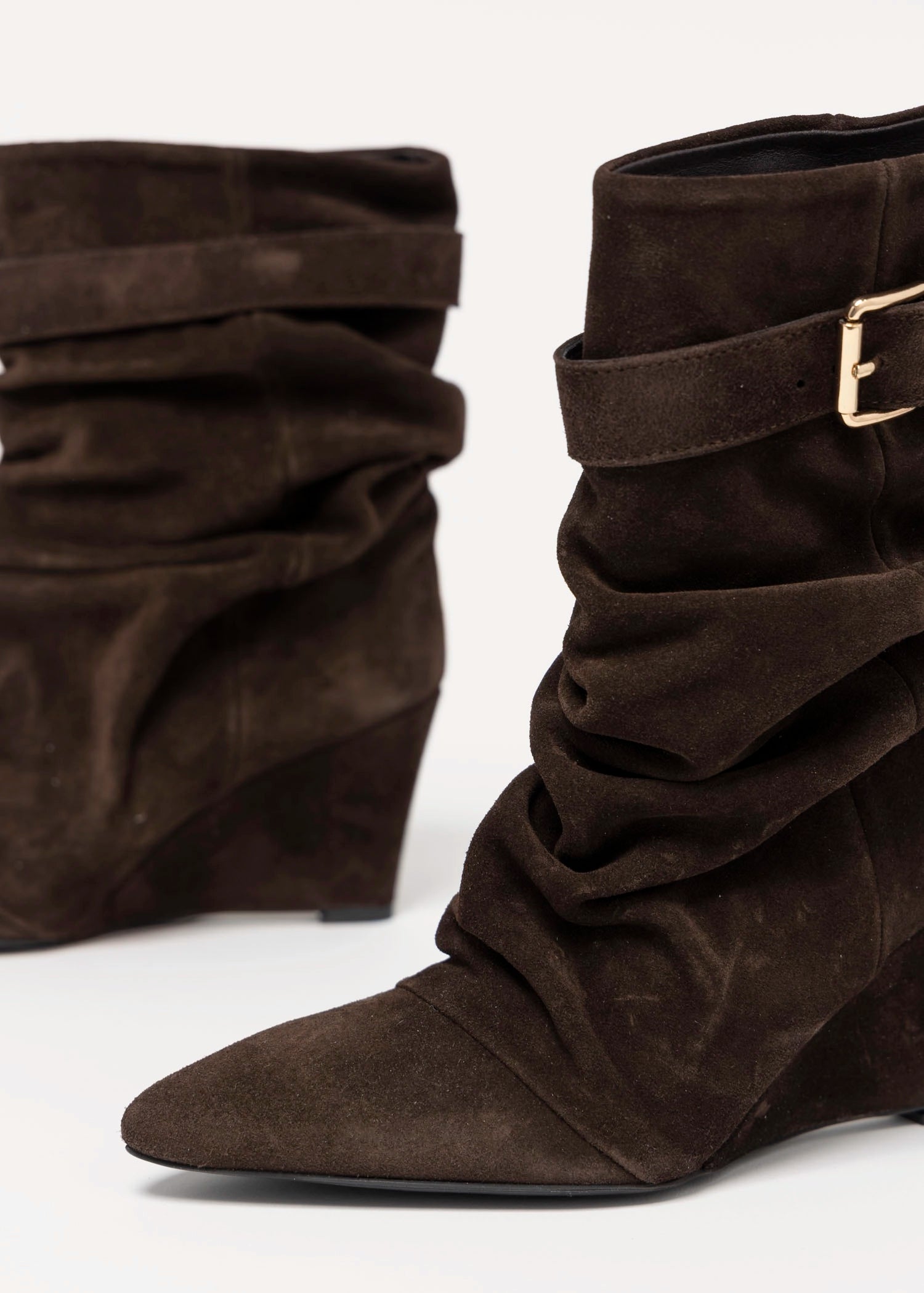 swatch_Chocolate Suede l'idea tess wedge boot
