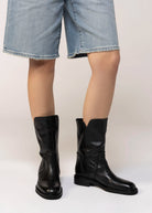 swatch_Black Leather l'idea mid calf boot