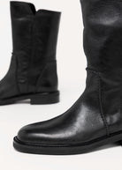 swatch_Black Leather l'idea mid calf boot