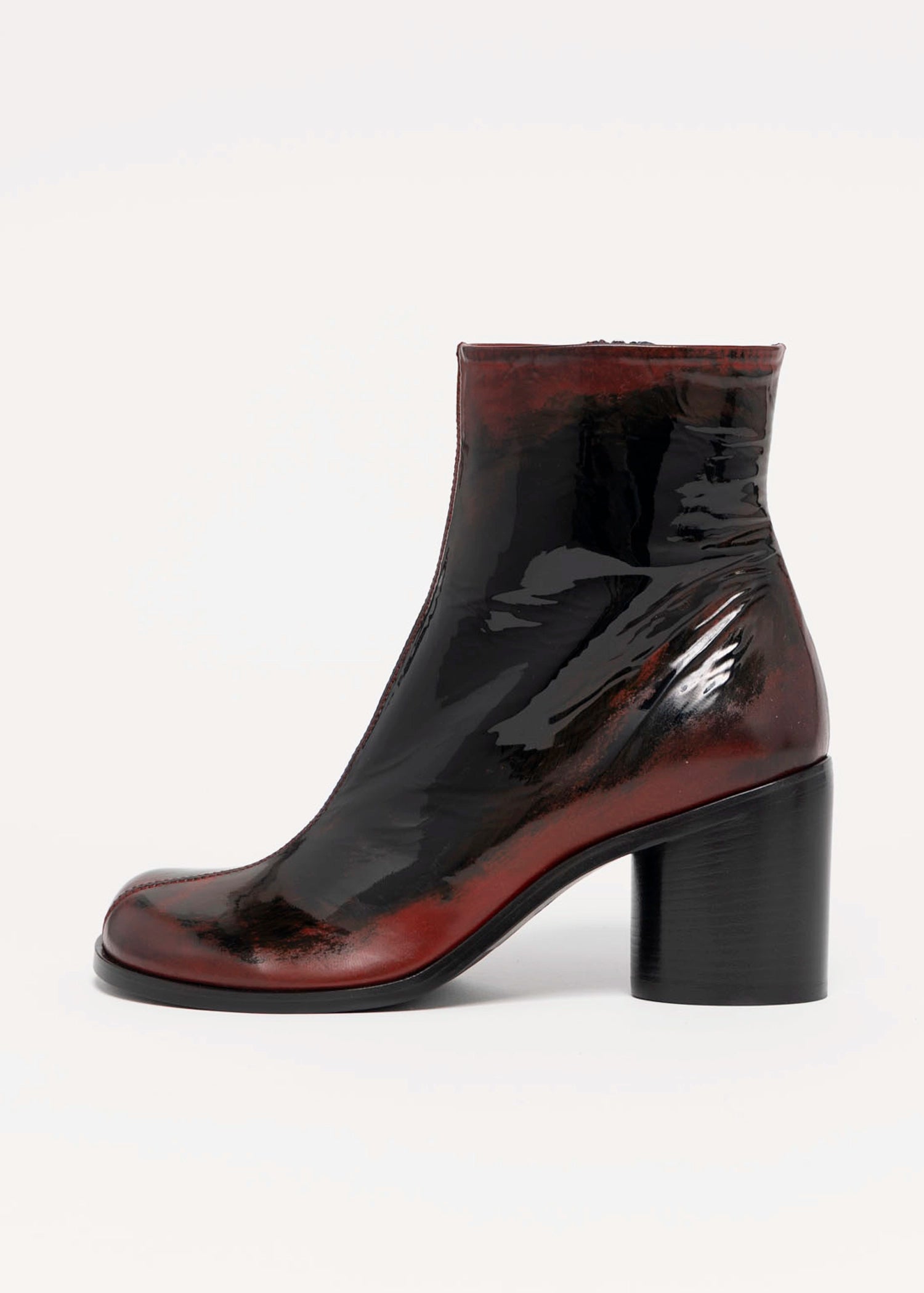 swatch_Black/Red Leather l'idea distressed heeled boot