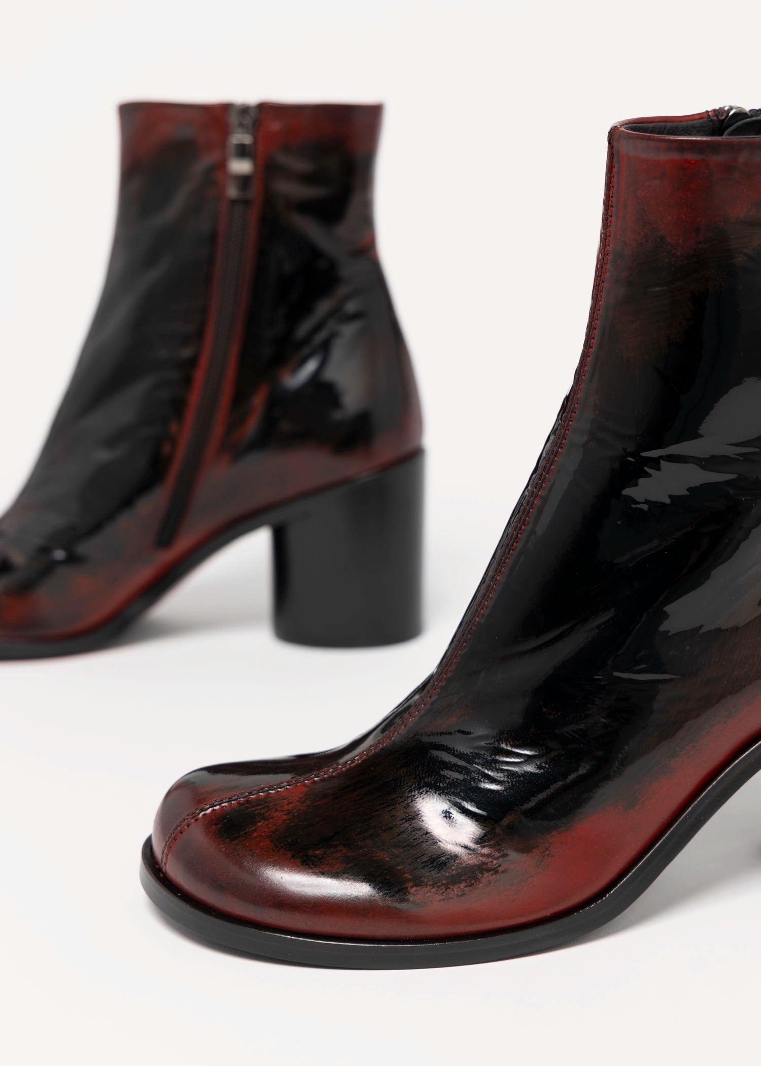 swatch_Black/Red Leather l'idea distressed heeled boot