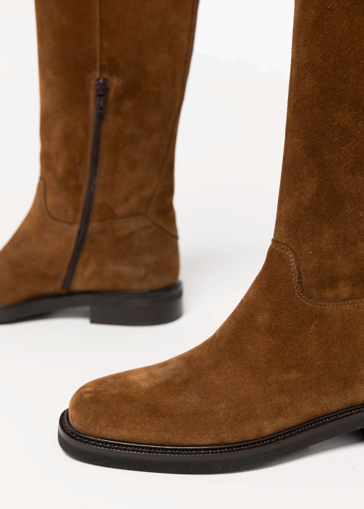 swatch_Tobacco Suede l'idea classic riding boot
