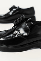 swatch_Black Leather l'idea single buckle loafer