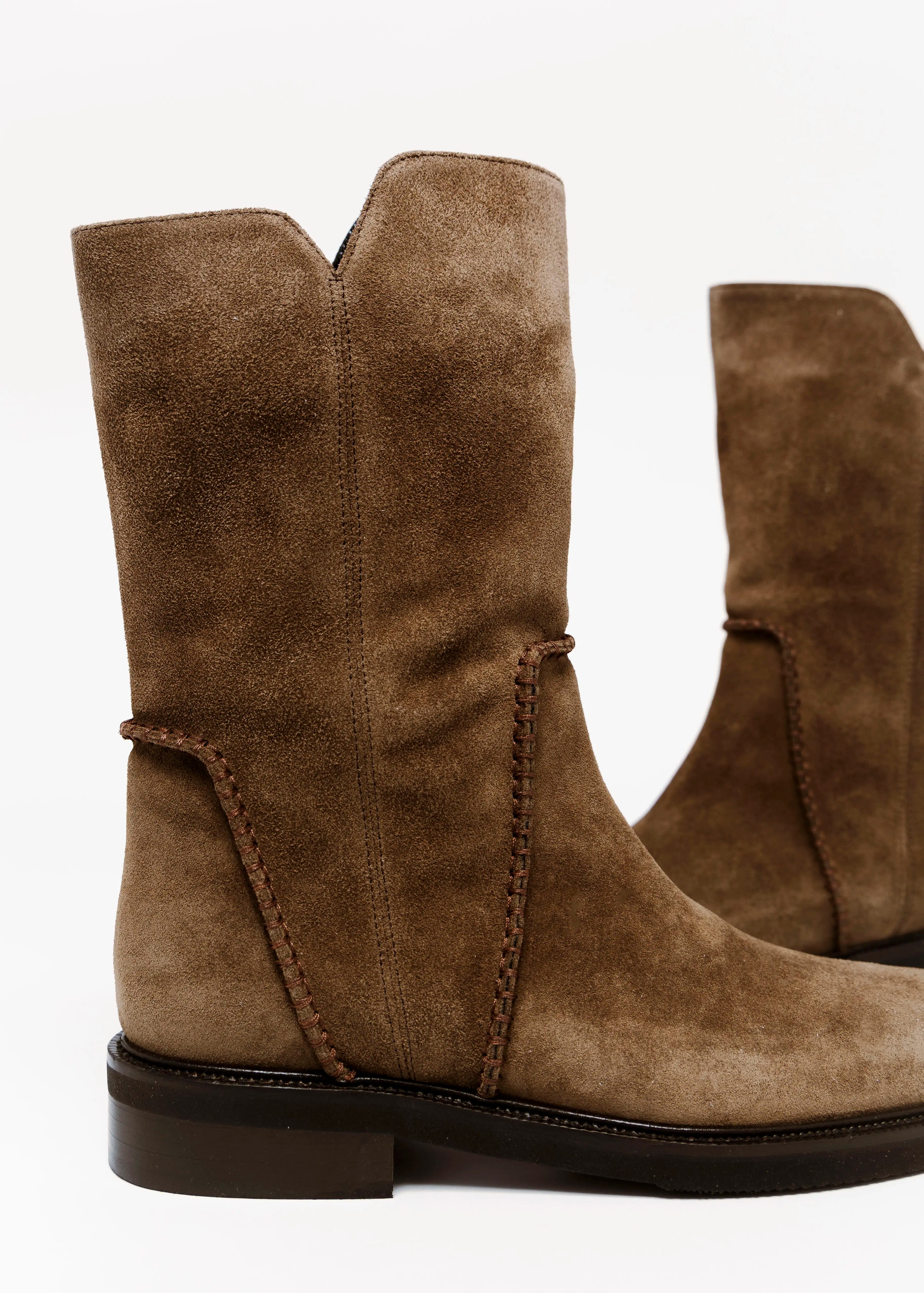 swatch_Taupe Suede l'idea mid calf boot