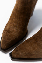 swatch_Camel Croco Suede l'idea western heeled boot