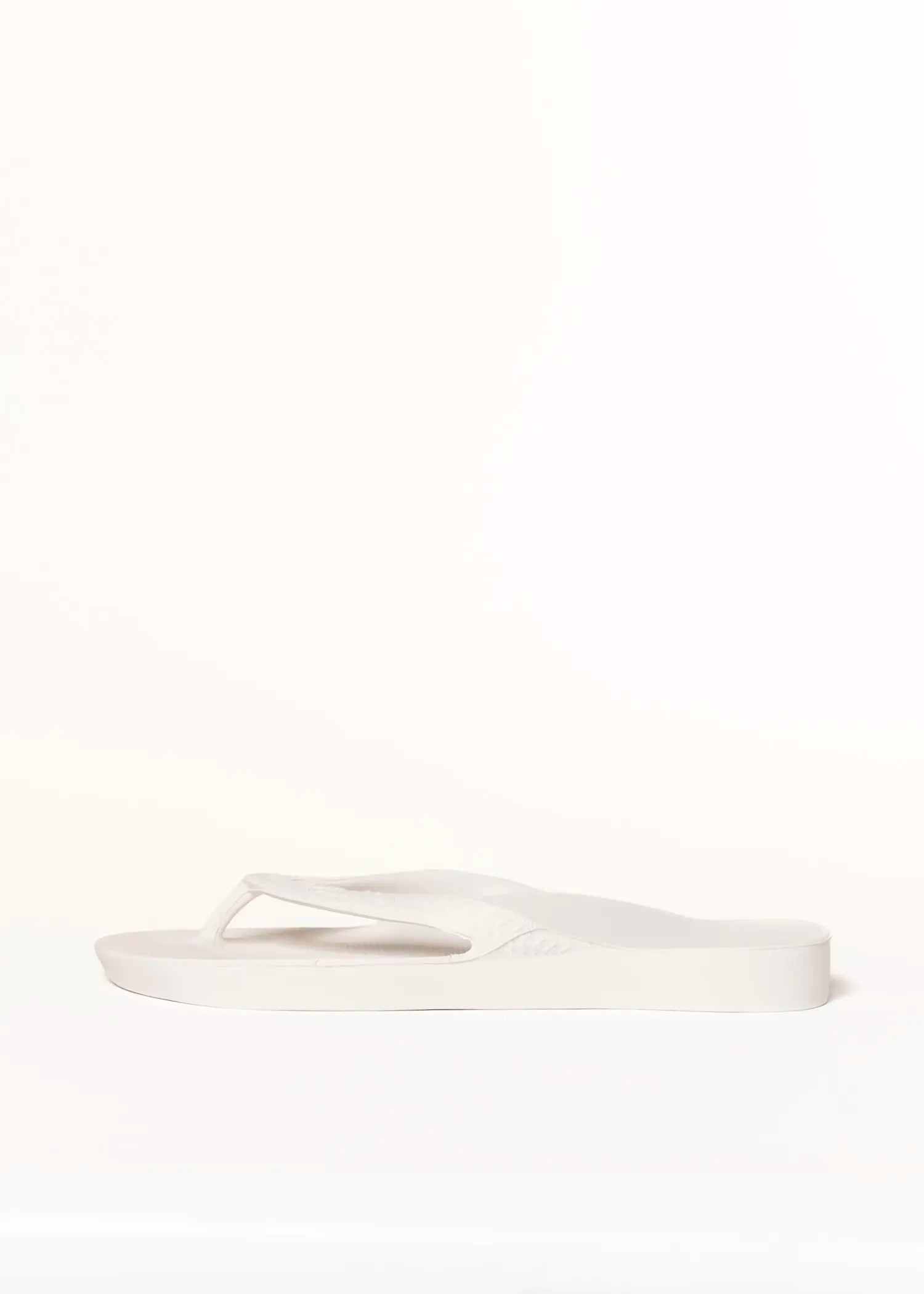 swatch_white arch support flip flop flat sandals