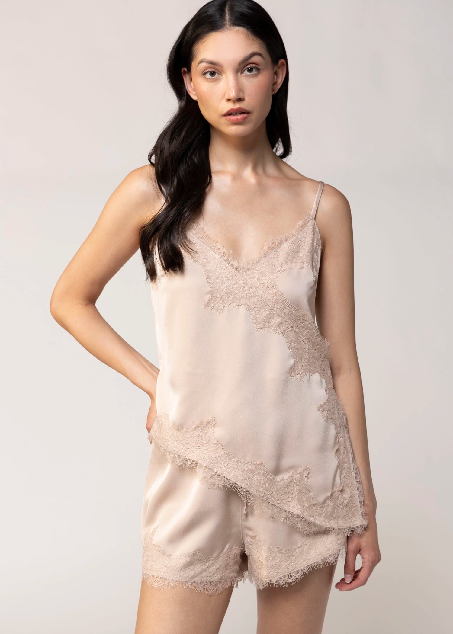 swatch_Buff Heartloom chantale silk and lace cami