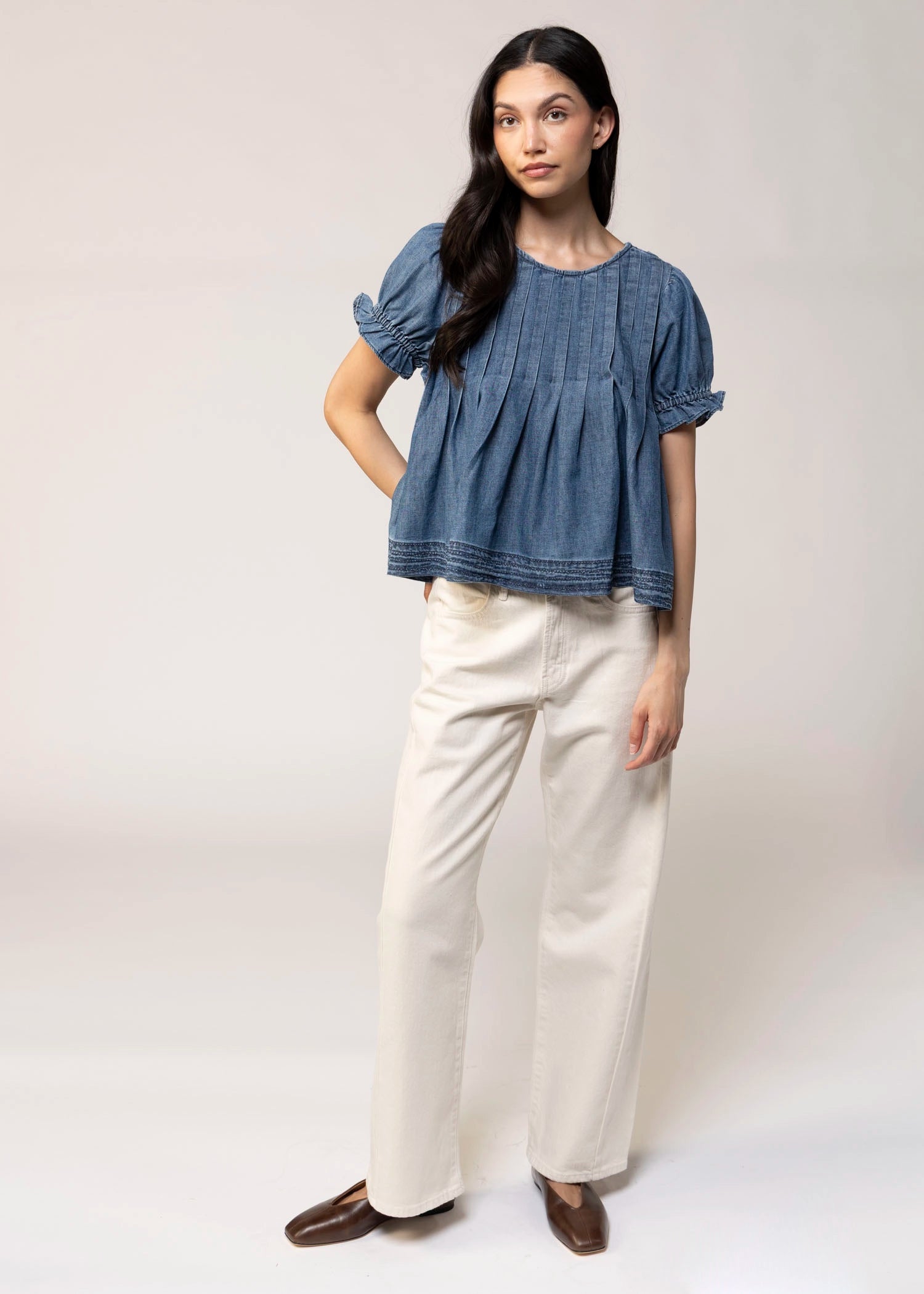 swatch_Denim pleated denim top