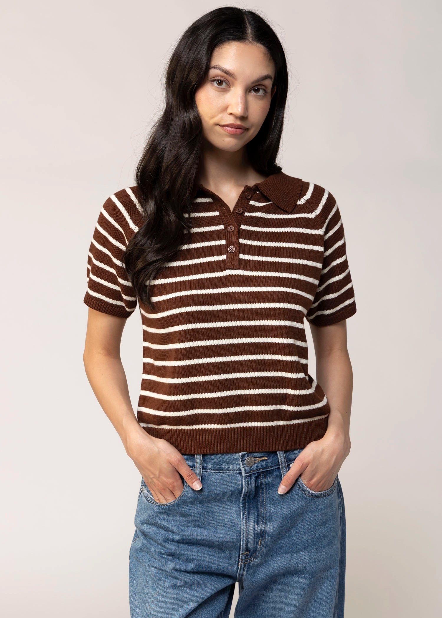 swatch_Brown/Cream striped knit polo