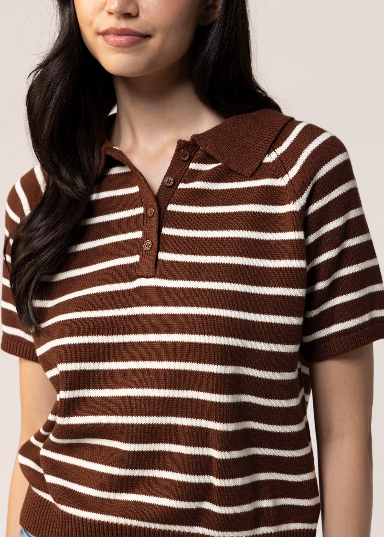 swatch_Brown/Cream striped knit polo