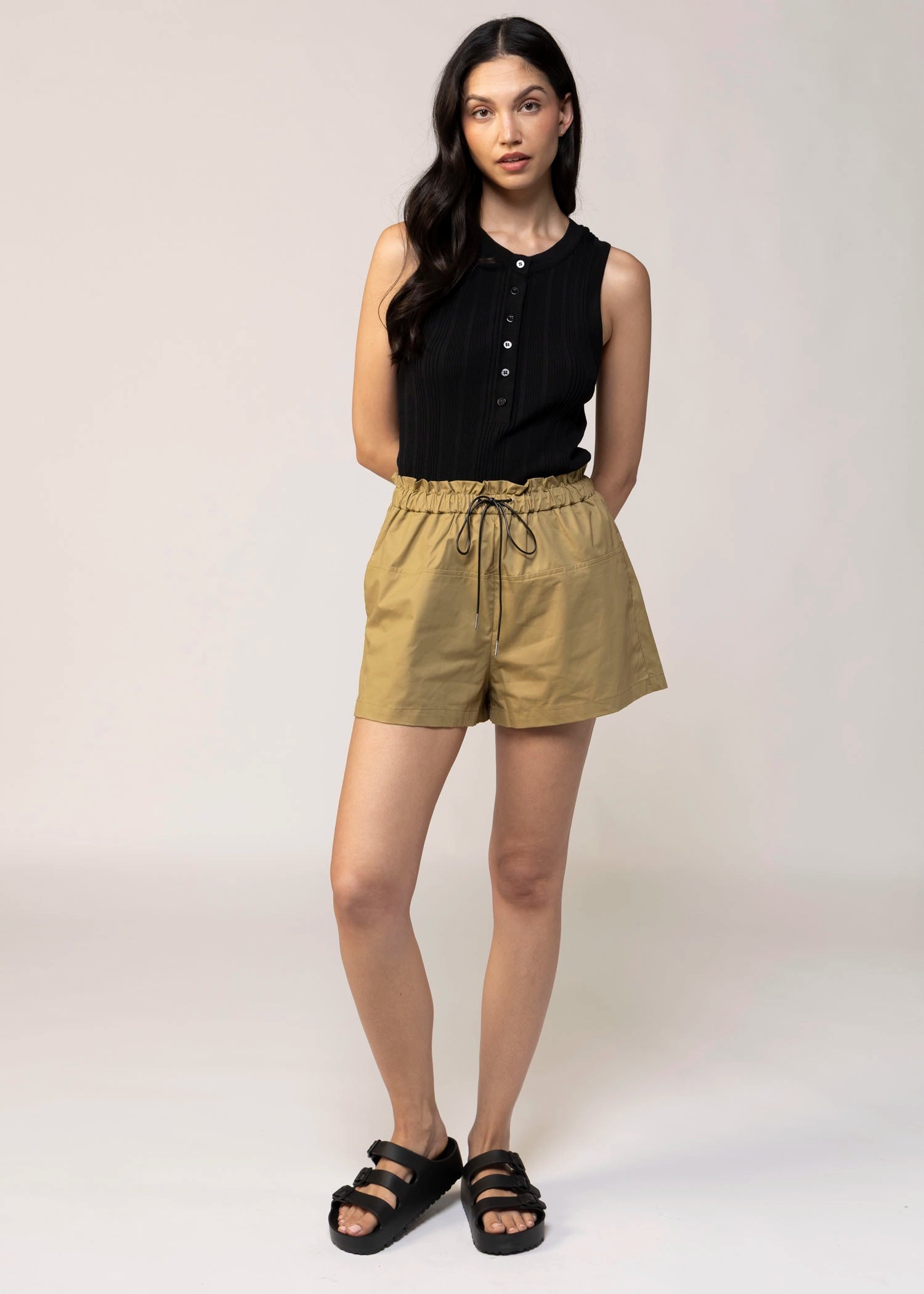 swatch_Olive elastic waist short