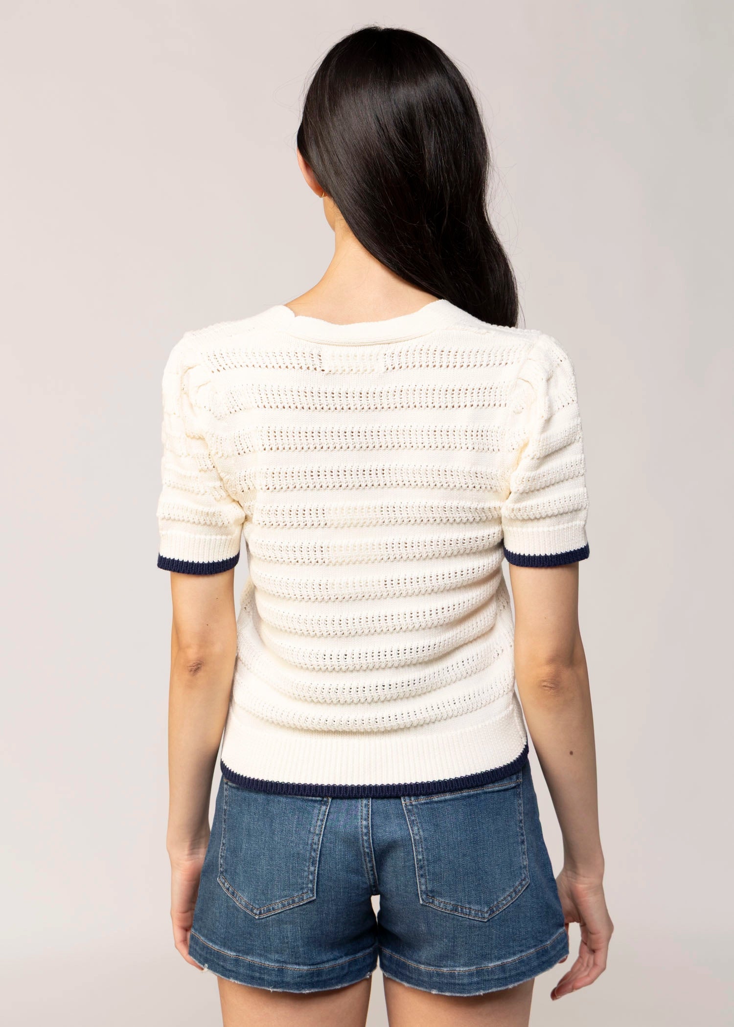 swatch_Eggshell heartloom solari knit short sleeve cardigan