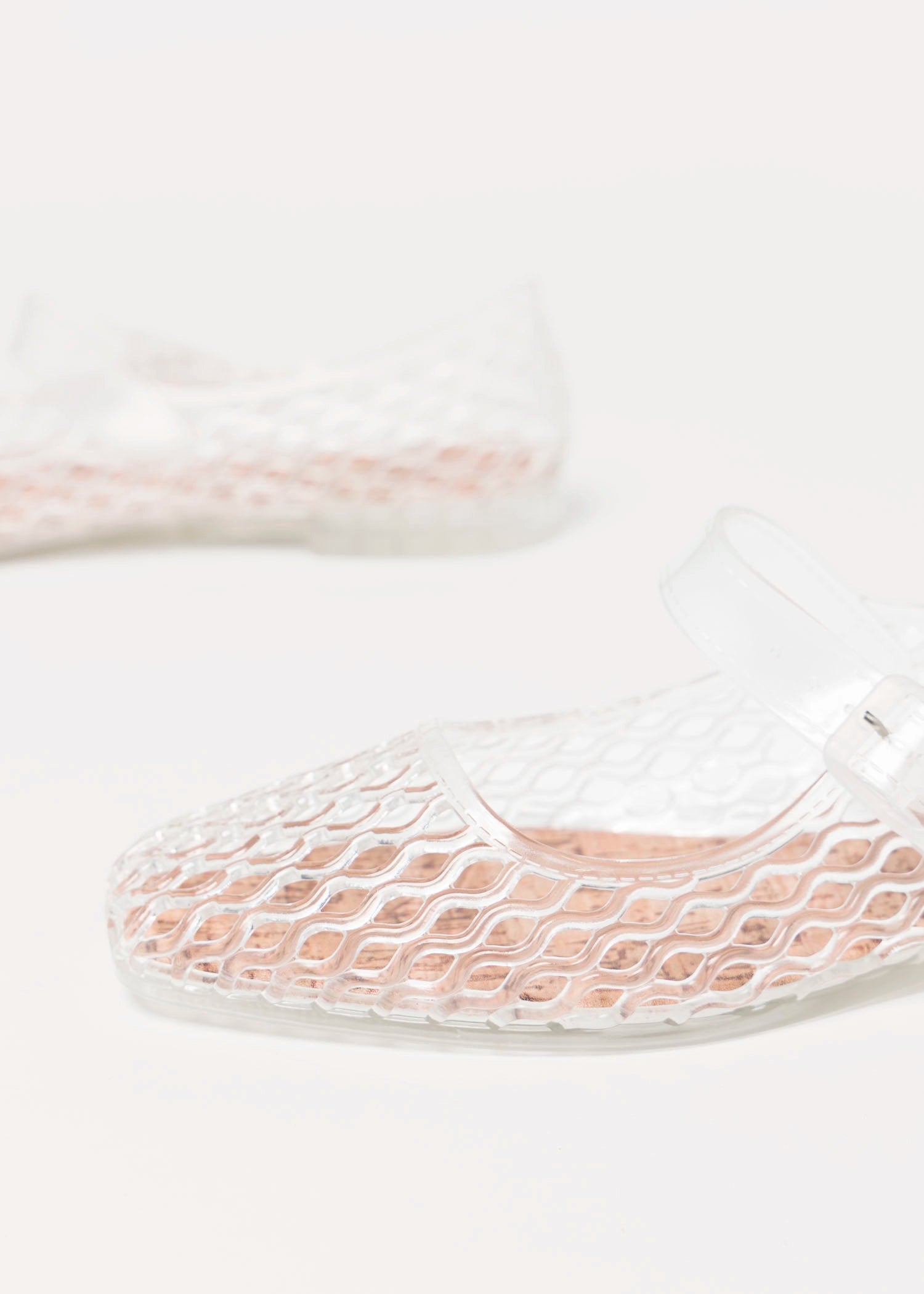 swatch_Clear Lisa mary jane jelly flat