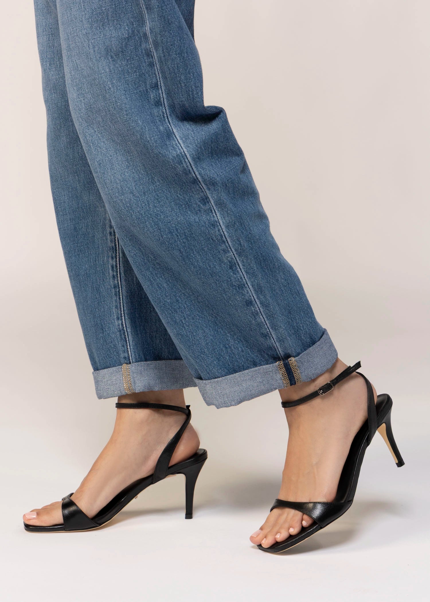 swatch_Black Leather tony bianco bless heeled sandal