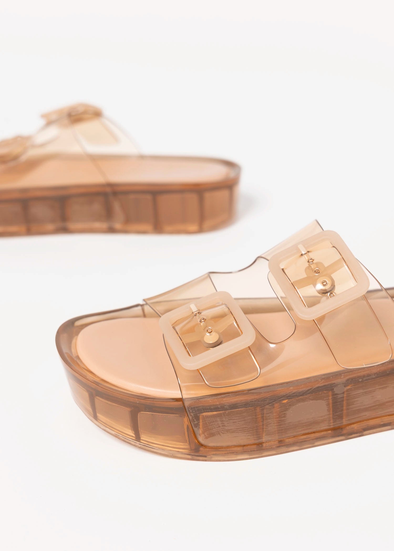 swatch_Mocha dolce vita julio x jelly platform sandal