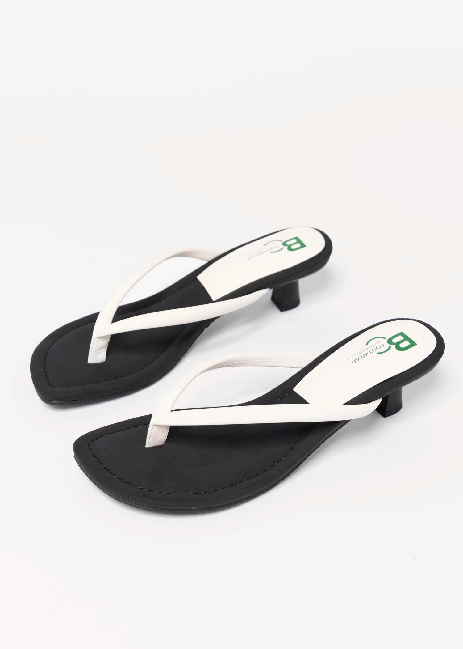swatch_White seychelles riptide thong heeled sandal